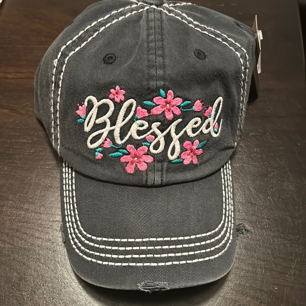 BLESSED VINTAGE BALLCAP